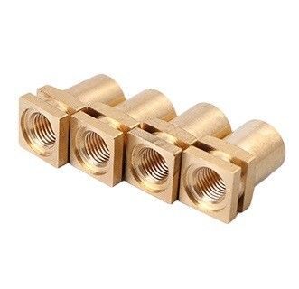 Coulée de cuivre pour pièces de cuivre
