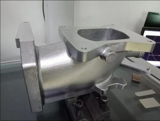 Coulée à la pression de bronze professionnelle Coulée sous pression pour l'usinage de pièces en acier et en cuivre